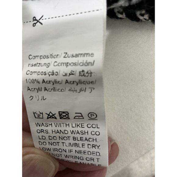 Womans Shein Large Black White V Neck Pullover Over Size Crop Sweater - Picture 4 of 9